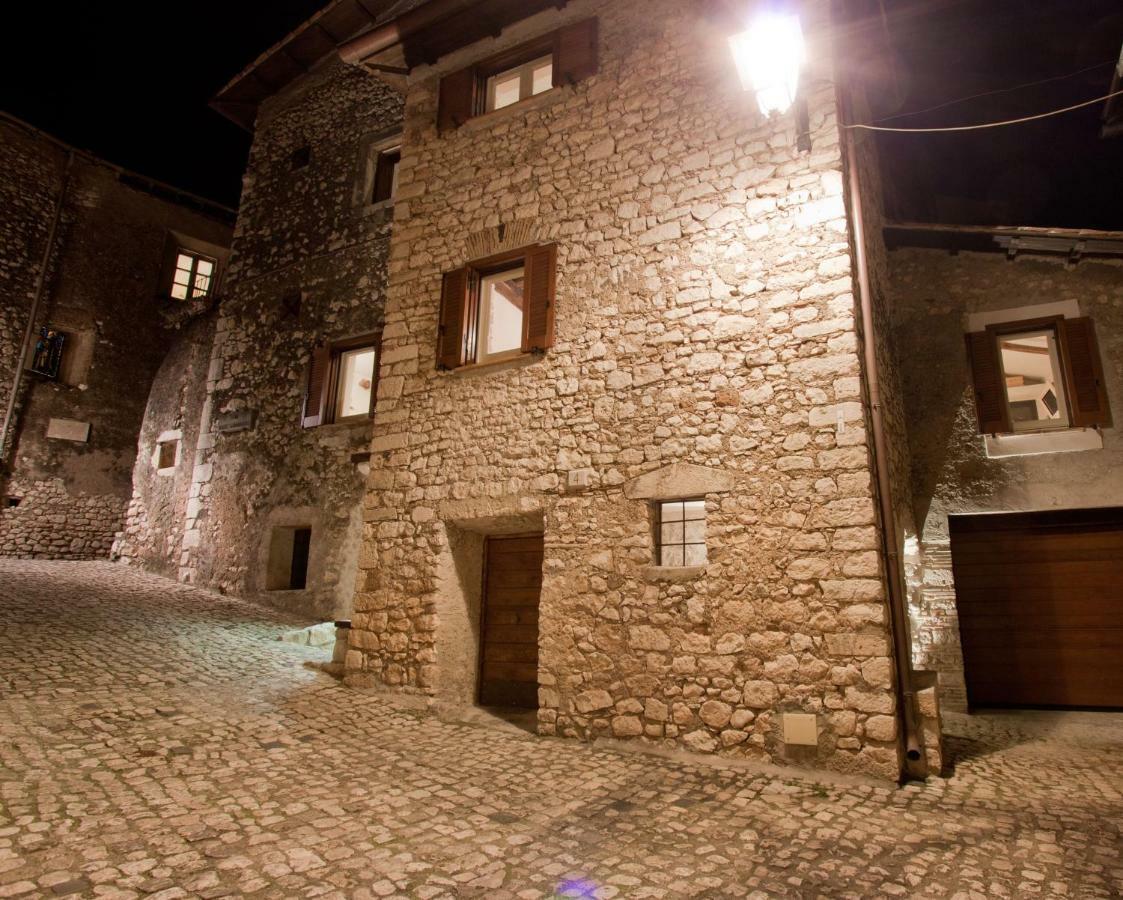 Lelive Bed And Breakfast Sermoneta Ngoại thất bức ảnh