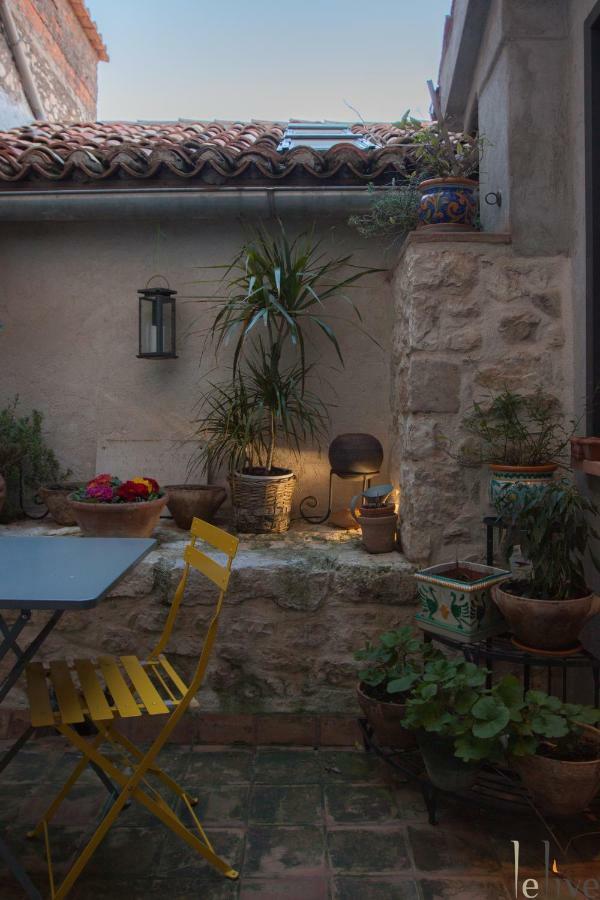 Lelive Bed And Breakfast Sermoneta Ngoại thất bức ảnh